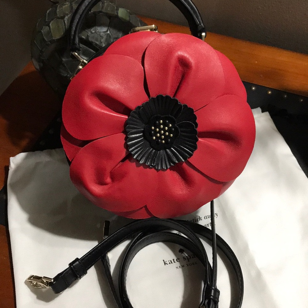 Kate Spade Ooh La La Poppy Crossbody Purse